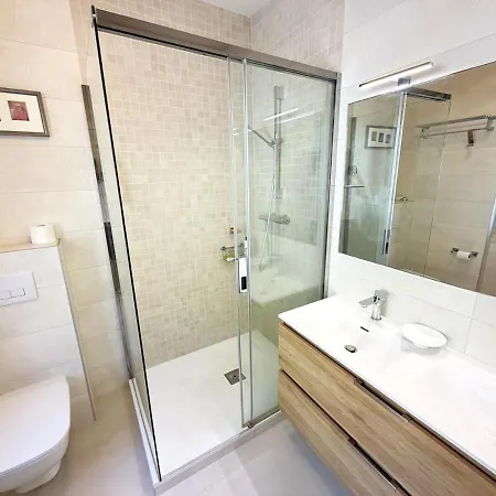Cristoforis View House Carate Urio
